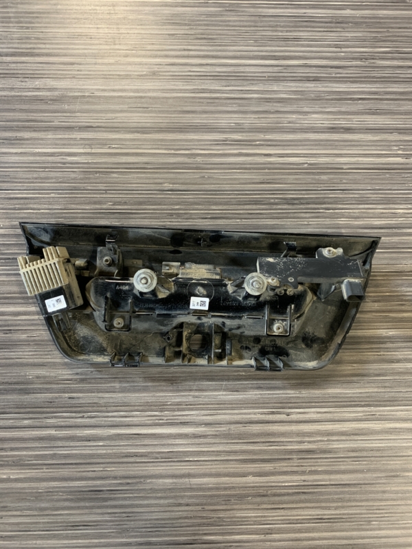 2015 – 2020 FORD F150 TAILGATE / LIFTGATE ELECTRIC HANDLE WITH CAMERA HOLE FL34-99431B82-HCW