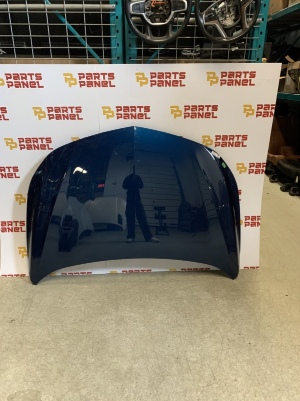 2016 – 2024 CHEVY MALIBU BLUE COLOR OEM USED HOOD 2016 - 2024 CHEVY MALIBU BLUE COLOR OEM USED HOOD