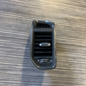 2019 - 2024 RAM 1500 / 2500 / 3500 PASSENGER SIDE DASH OUTER AIR VENT OEM 6BK662X7AD