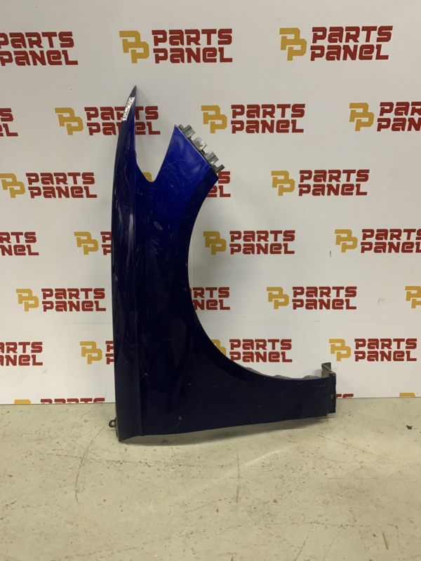 2017 - 2020 FORD FUSION PASSENGER RH SIDE FENDER BLUE OEM USED