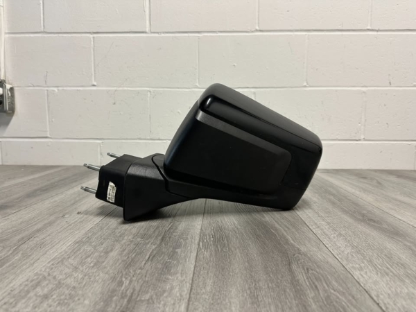 2019 – 2024 CHEVY SILVERADO 1500 LEFT / DRIVER SIDE DOOR MIRROR OEM 84823128