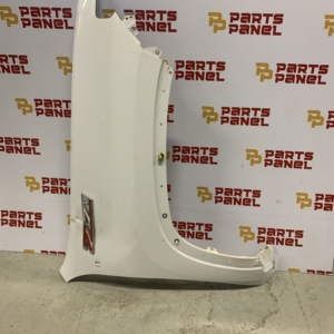 2019 - 2025 CHEVY SILVERADO 2500 / 3500 PASSENGER RH SIDE FENDER  WHITE OEM USED