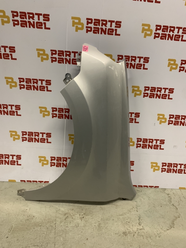 2009 - 2015 HONDA PILOT DRIVER LH SIDE FENDER SILVER OEM USED 