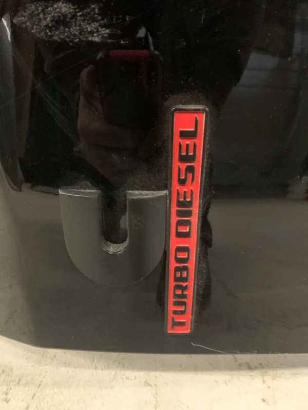 2019 – 2025 RAM 2500 / 3500 PASSENGER RH SIDE FENDER PANEL COVER BLACK OEM USED 