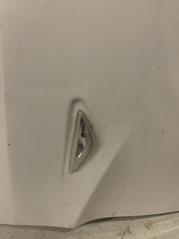 2011 – 2017 BMW X3 PASSENGER RH SIDE FENDER WHITE OEM USED