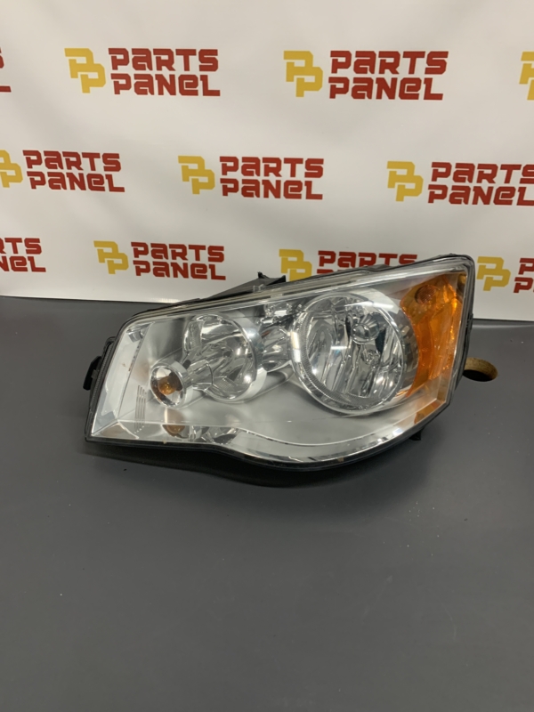 2008 - 2020 DODGE CARAVAN DRVER LH SIDE HALOGEN HEADLIGHT OEM USED 05113337AAG